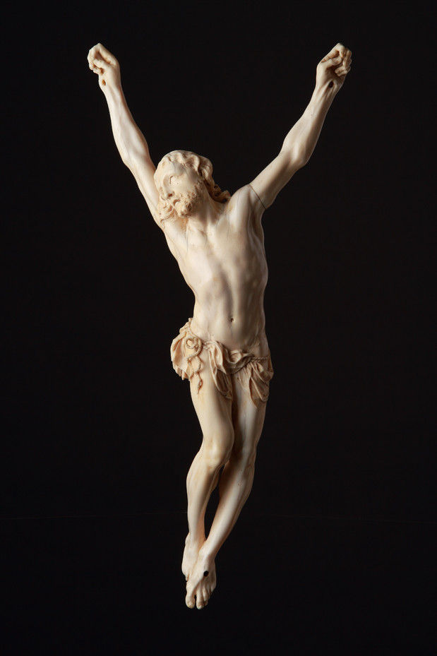 Flemish Carved Ivory Figure of Christ Crucified ‘Christo Vivo’